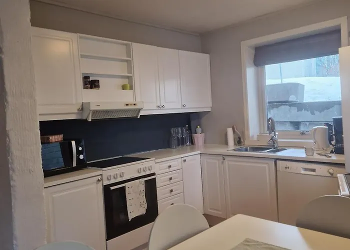 I Hjerte Av Tromsdalen, Med Gratis Parkering Appartamento Tromsø